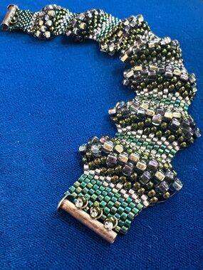 STERLING SILVER 925 Seed Beaded Bracelet w/Pin Closure Stamped